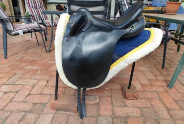 Bates Leather Stock Saddle 18″