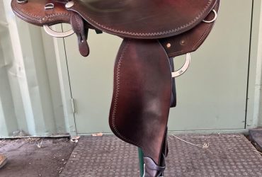 Western stock saddle